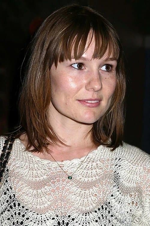 Photo of Liz Stauber