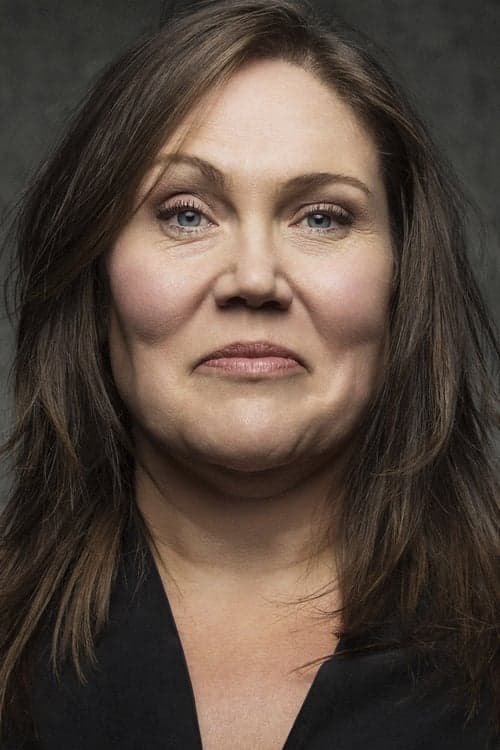 Photo of Lorraine Bruce