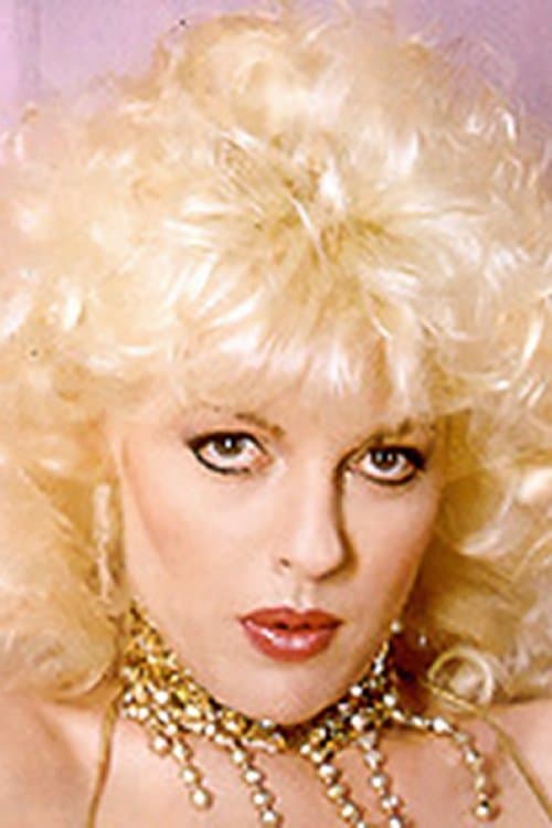 Photo of Lorrie Lovett