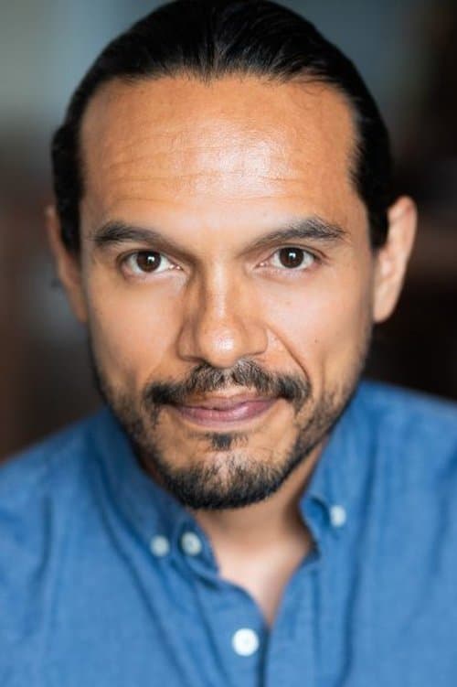 Photo of Luis Oliva