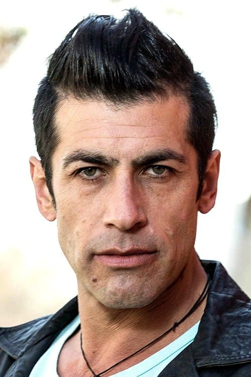 Photo of Luis Uribe