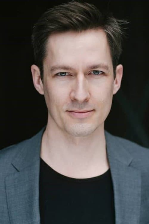Photo of Luke Mullins