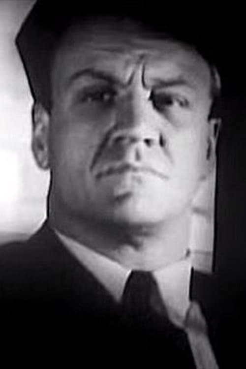 Photo of Lyle Latell