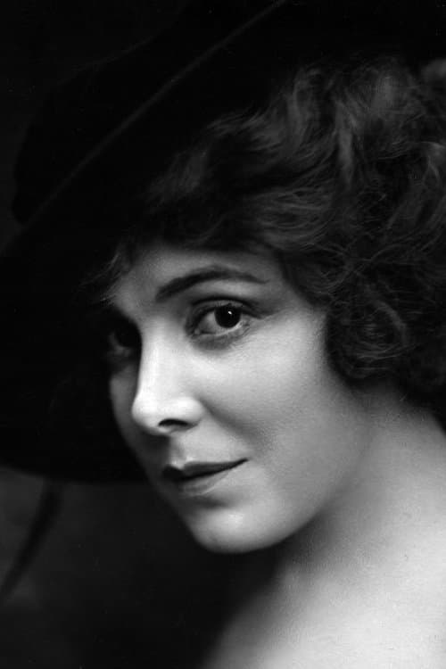 Photo of Madeleine Le Nard
