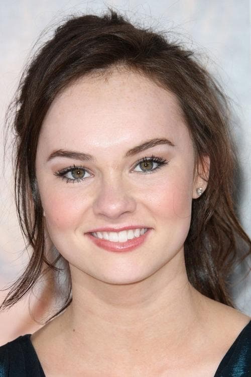 Photo of Madeline Carroll