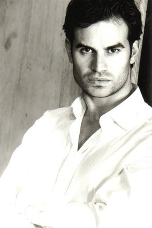 Photo of Manuel Oliverio