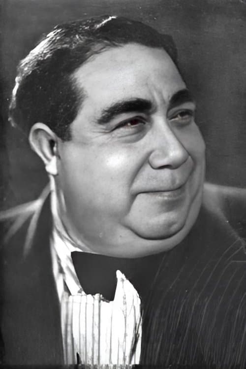 Photo of Manuel Requena