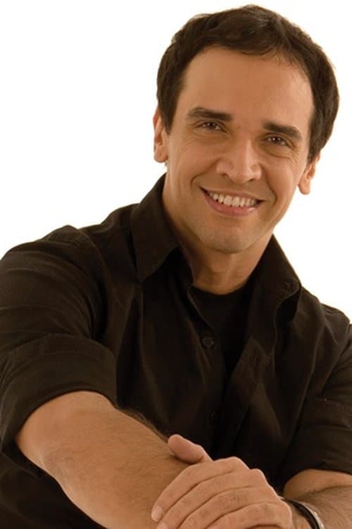 Photo of Marcelo Saback