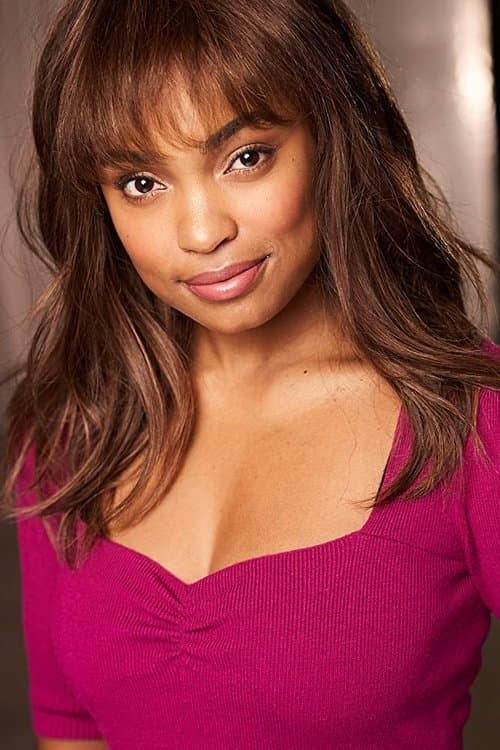 Photo of Mariah Robinson