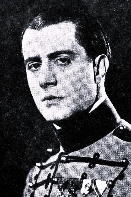 Photo of Mario Carillo