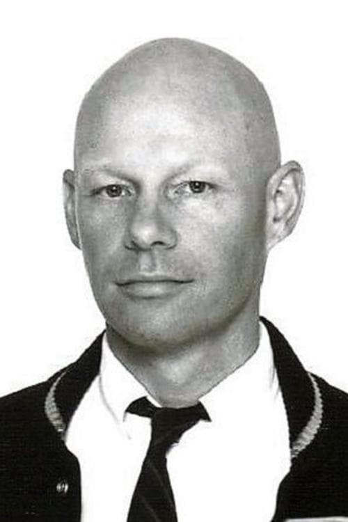 Photo of Mark Bringelson