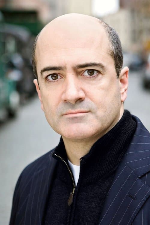 Photo of Matt Servitto