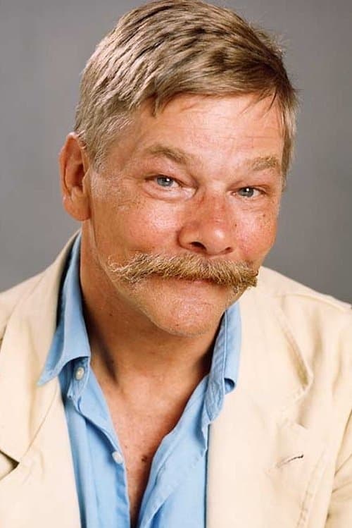 Photo of Matthew Cowles