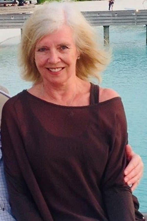 Photo of Maureen Bulloch