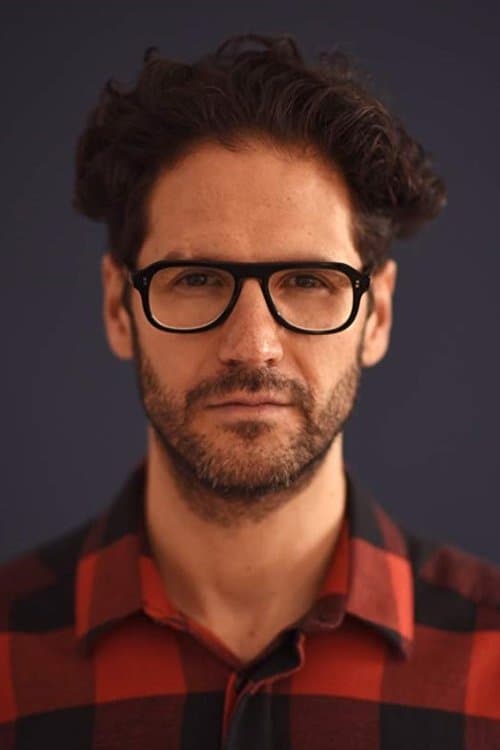 Photo of Mauricio T. Valle