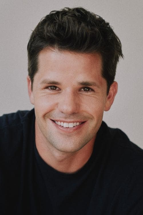Photo of Max Carver