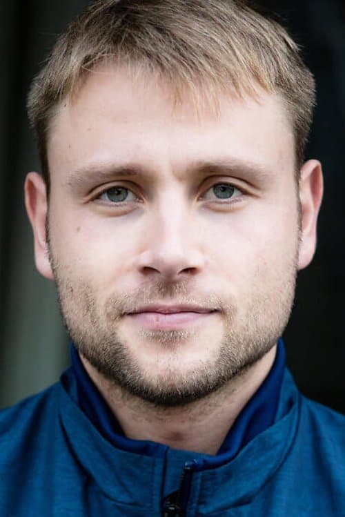 Photo of Max Riemelt