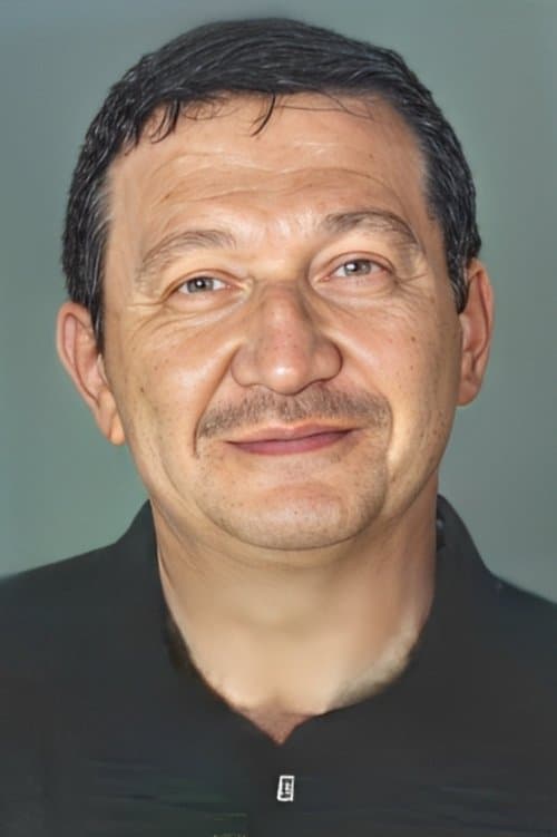 Photo of Mete Dönmezer