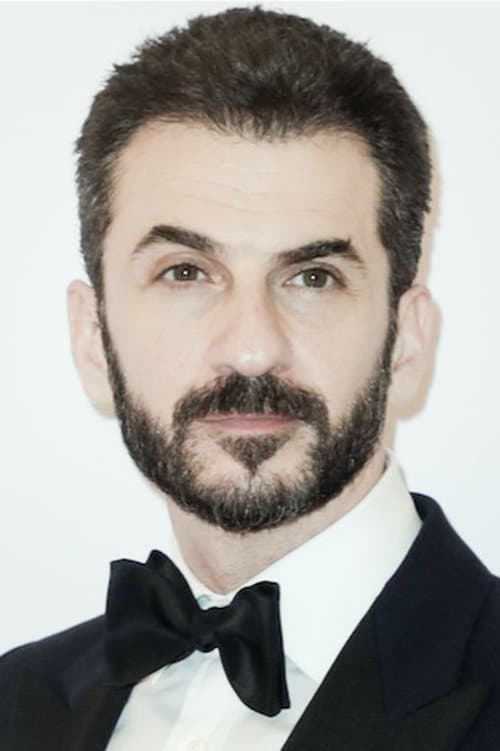 Photo of Michael Aronov