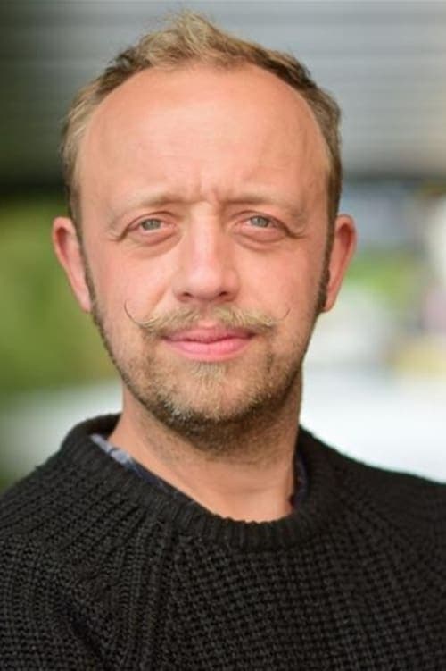 Photo of Michael Lambourne