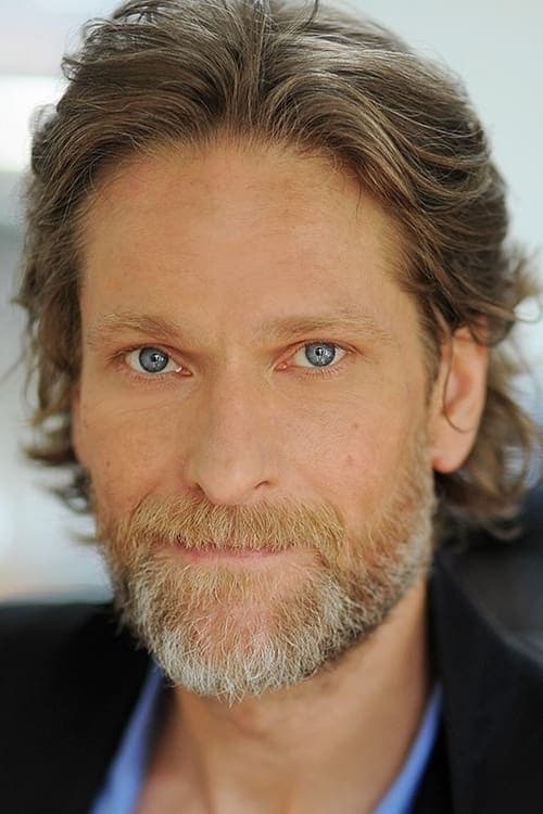 Photo of Michael Laurence
