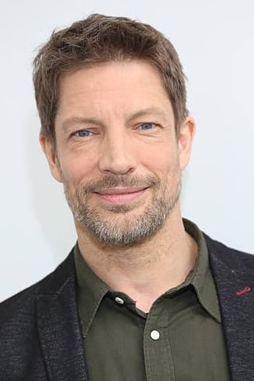 Photo of Mickey Hardt