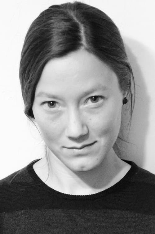 Photo of Molly Carlisle