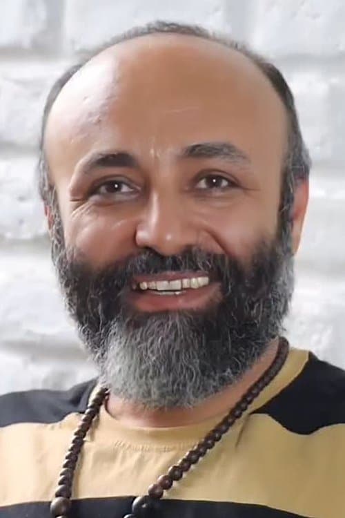 Photo of Nader Naderpour