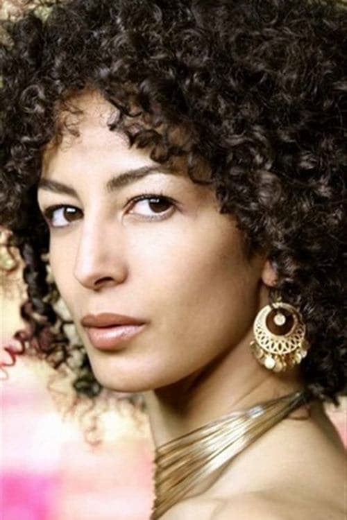 Photo of Nadia Kibout