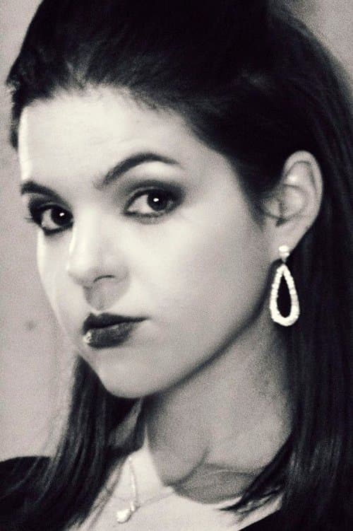 Photo of Nadine Chikhi