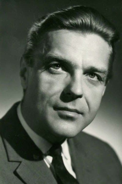 Photo of Nándor Tomanek