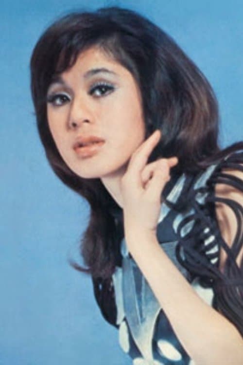 Photo of Naomi Chiaki