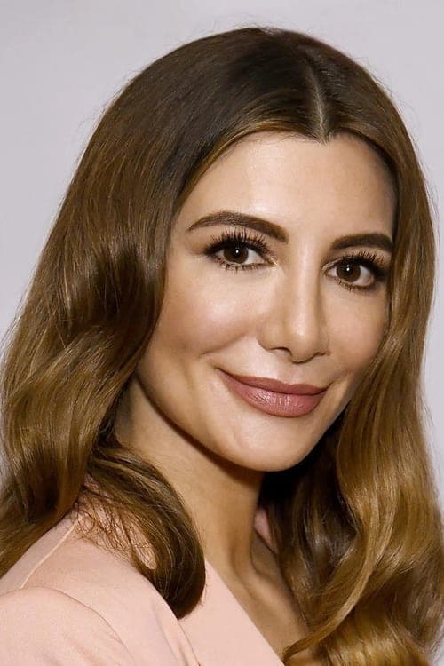 Photo of Nasim Pedrad