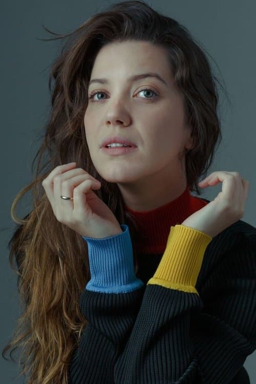 Photo of Nathalia Dill