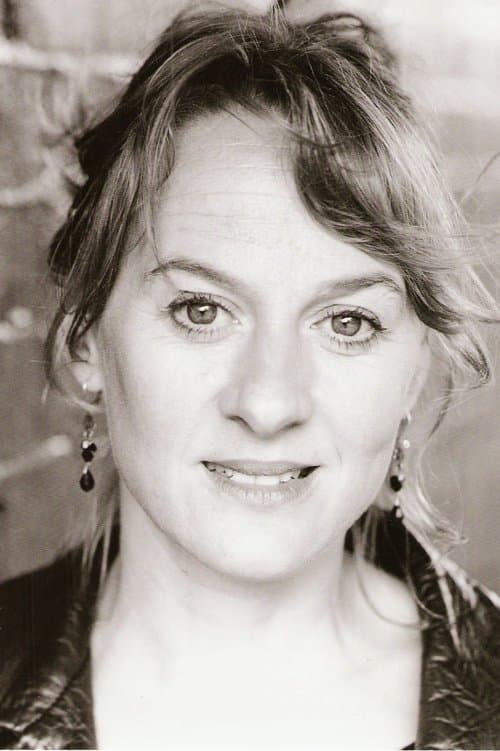 Photo of Niamh Cusack