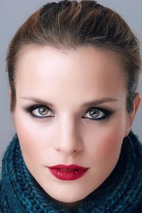 Photo of Nicole Brandolino
