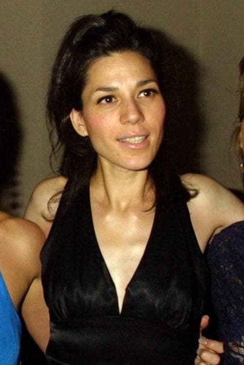 Photo of Nicole Burdette