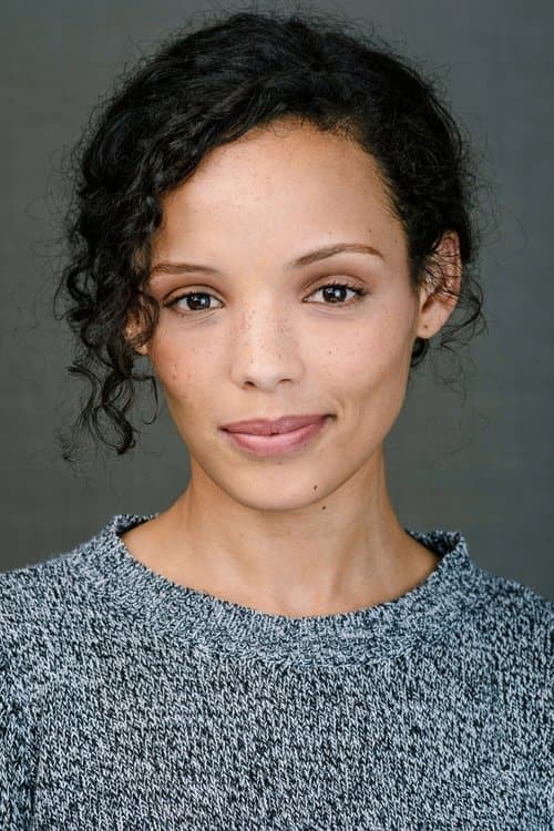 Photo of Nicole Fortuin