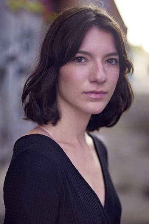 Photo of Nicole Souza