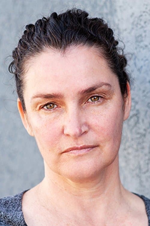 Photo of Nina Deasley
