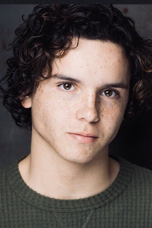 Photo of Noah Lomax