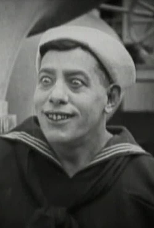 Photo of Noah Young