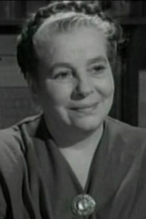 Photo of Nora Gordon