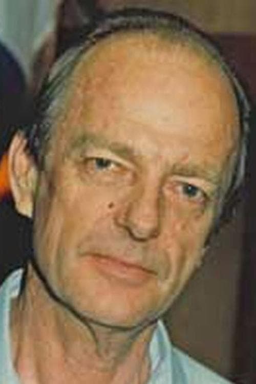 Photo of Norman Kaye
