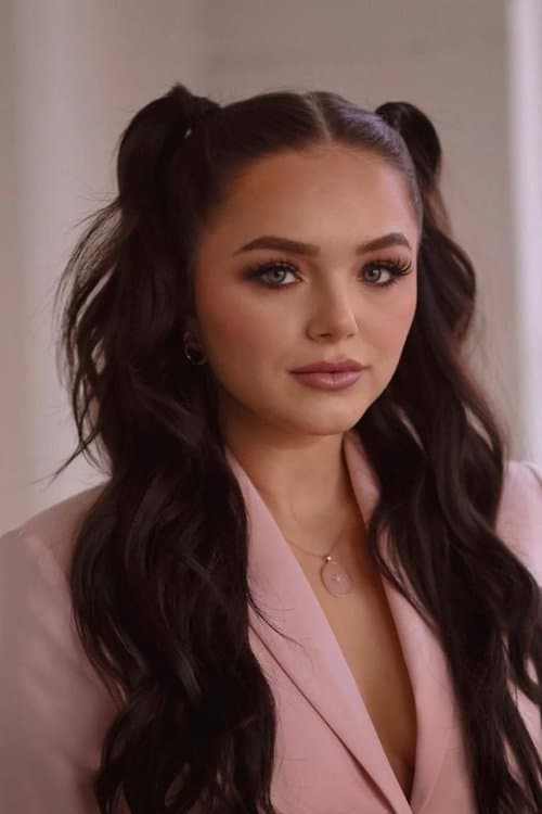 Photo of Oana Gregory