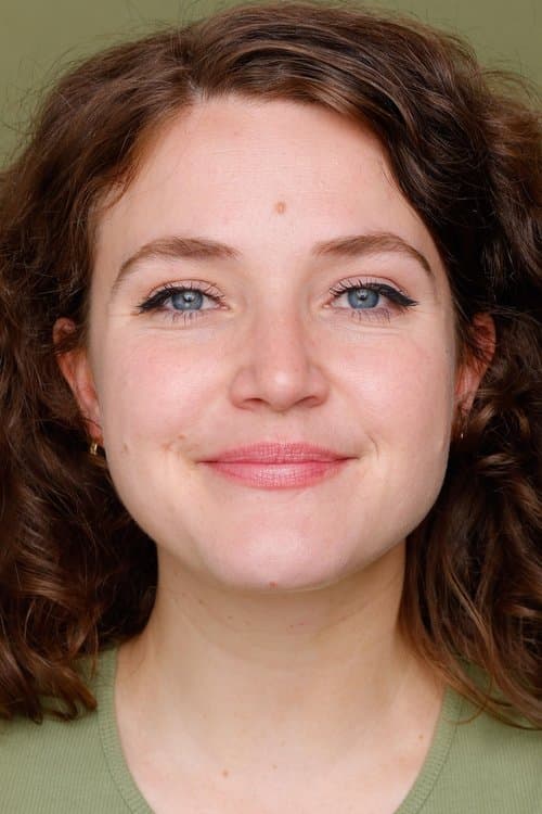 Photo of Olivia Cade