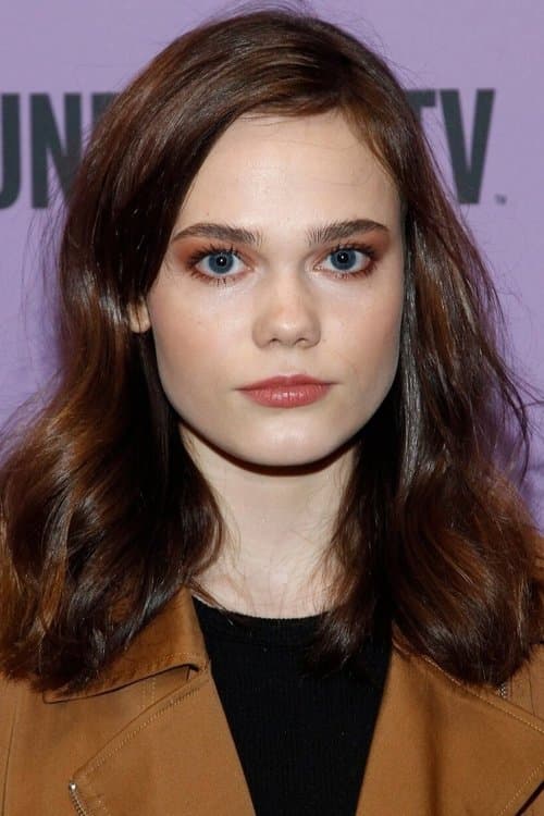 Photo of Oona Laurence