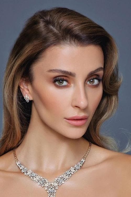 Photo of Özge Ulusoy