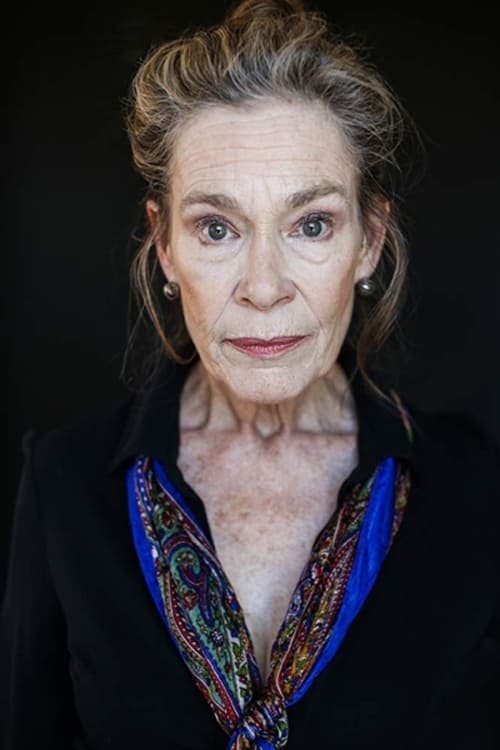 Photo of Pamela MacDonald