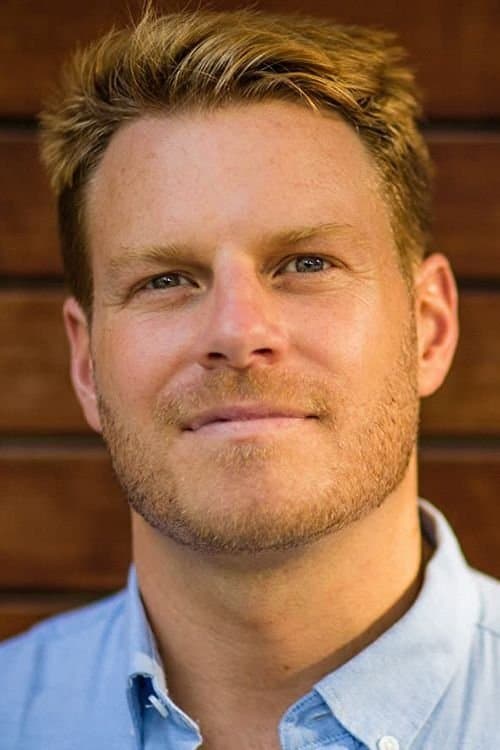 Photo of Pat Mills